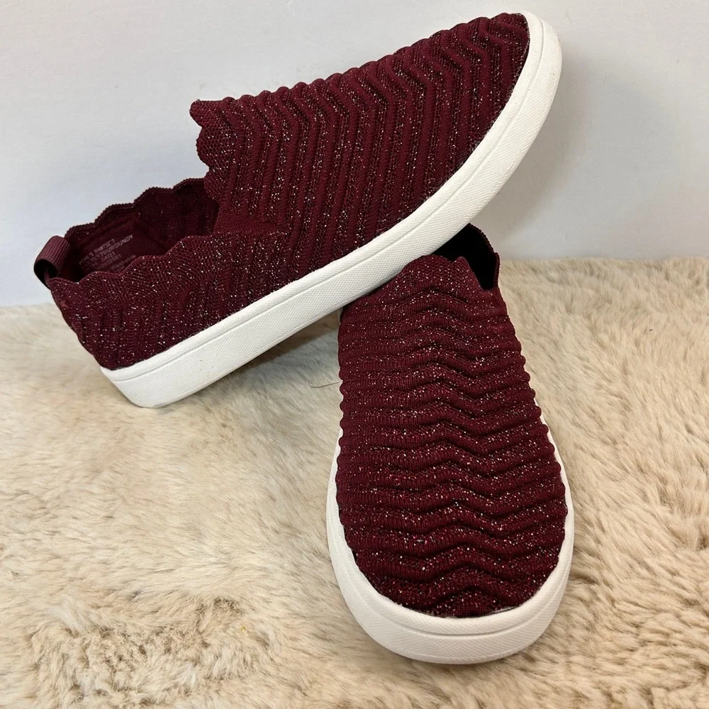 SO Red‎ and White Slip-On Sneakers